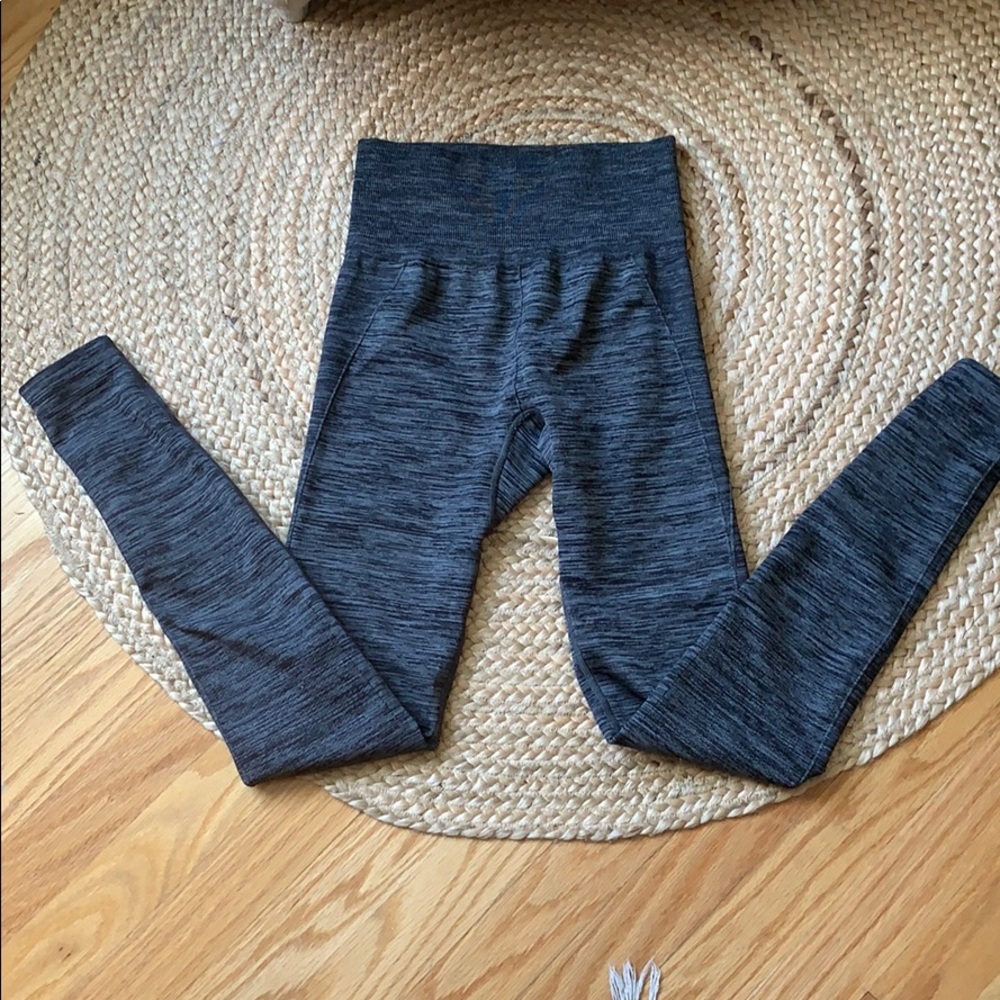 Uniqlo winter tights